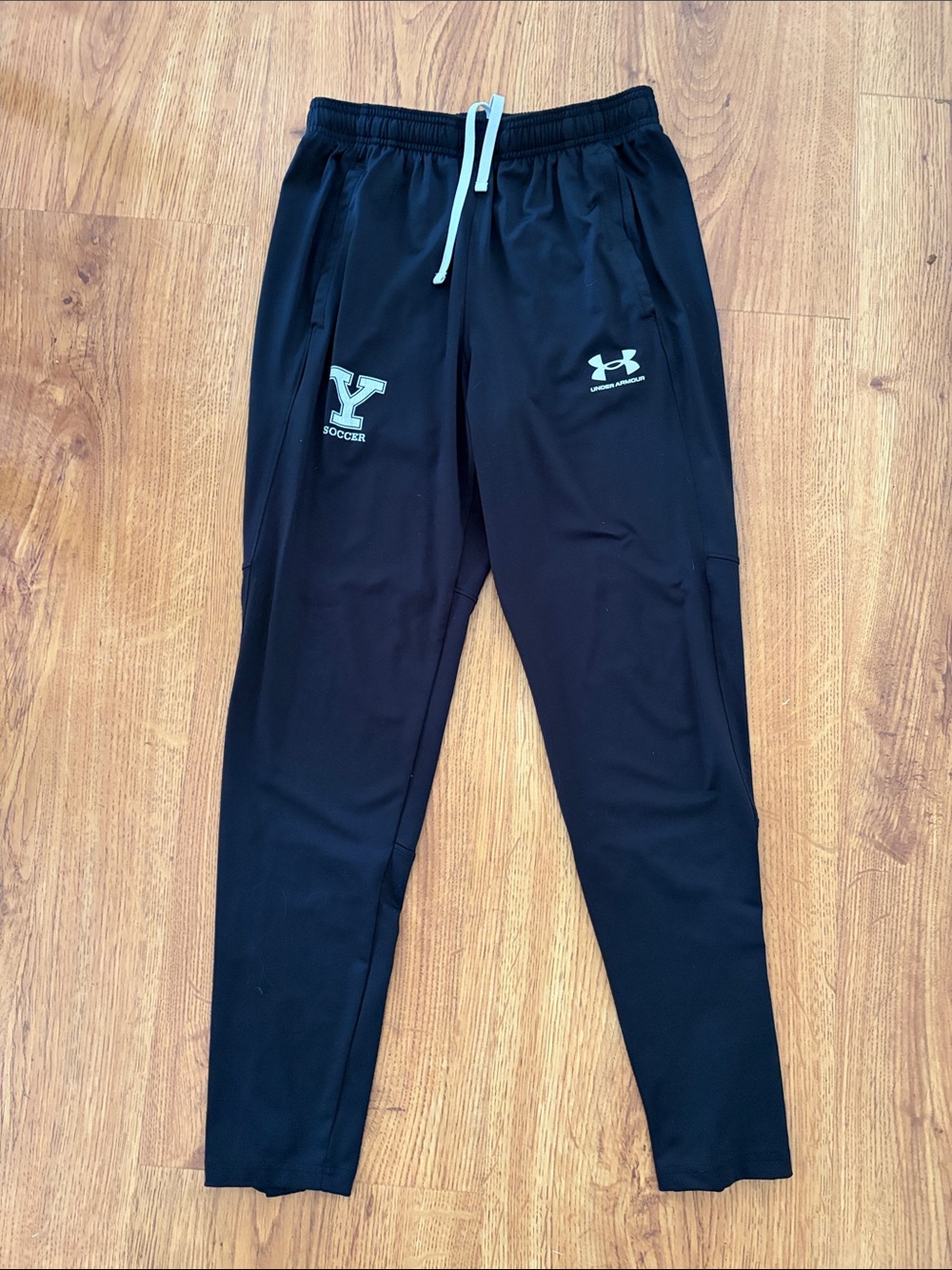 Under Armour Black Jogger Pants with White Drawstring and Yale Logo Size Medium